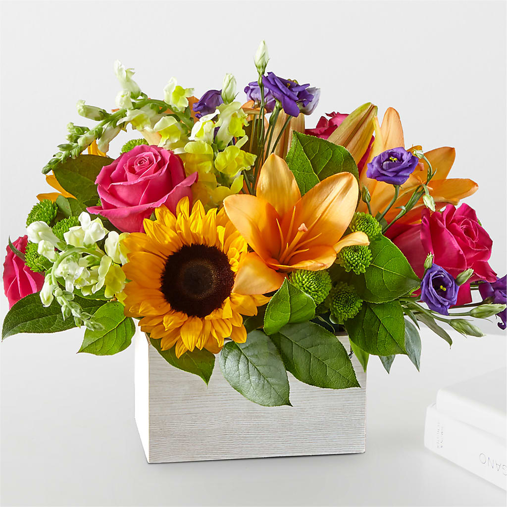 Best Day Box Bouquet – Overnightflowerdelivery.com, Tontitown AR