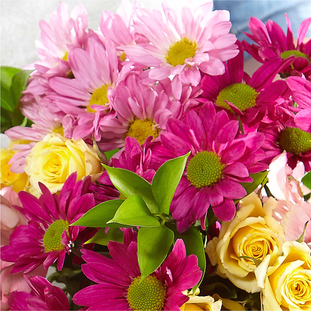 Florist Original Mixed Bouquet – Overnightflowerdelivery.com, Tontitown AR