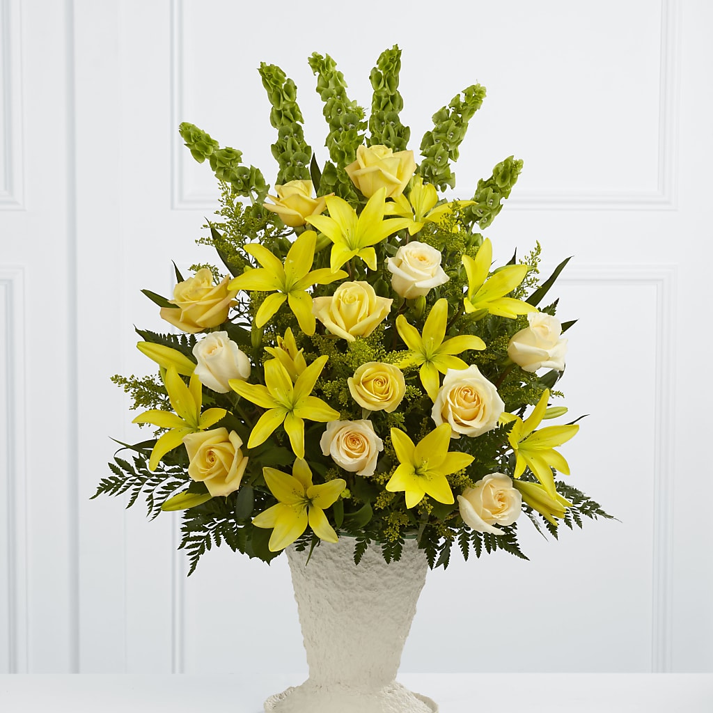 Golden Memories Arrangement – Overnightflowerdelivery.com, Tontitown AR