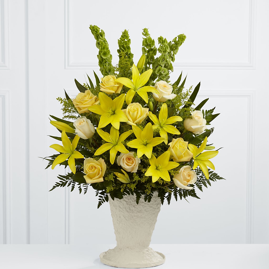 Golden Memories Arrangement – Overnightflowerdelivery.com, Tontitown AR