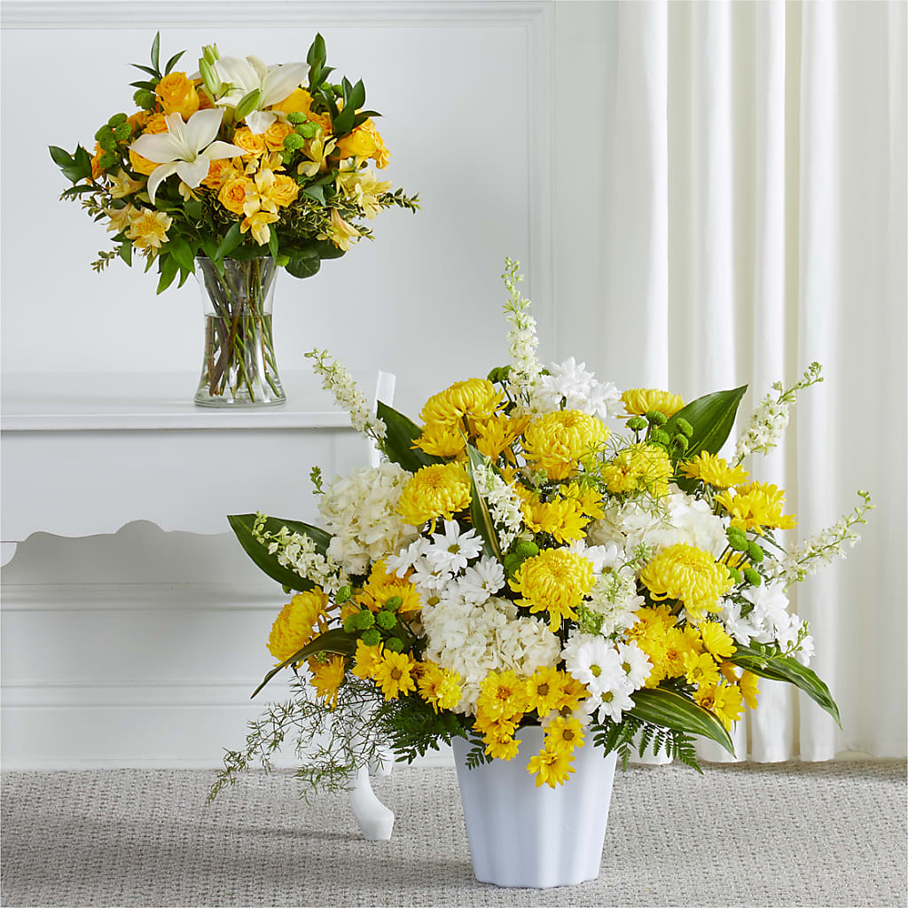 Warm Remembrance Bundles – Overnightflowerdelivery.com, Tontitown AR