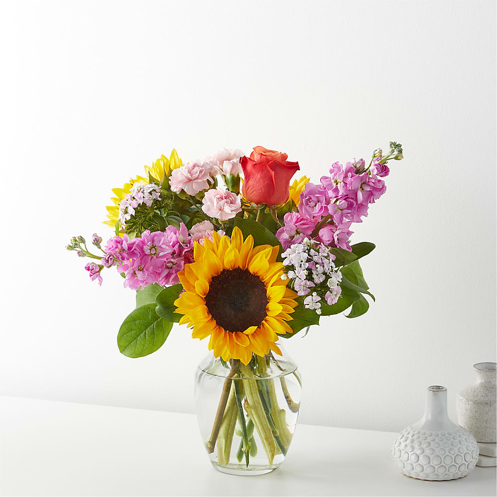 Yellow Brick Road Bouquet – Overnightflowerdelivery.com, Tontitown AR