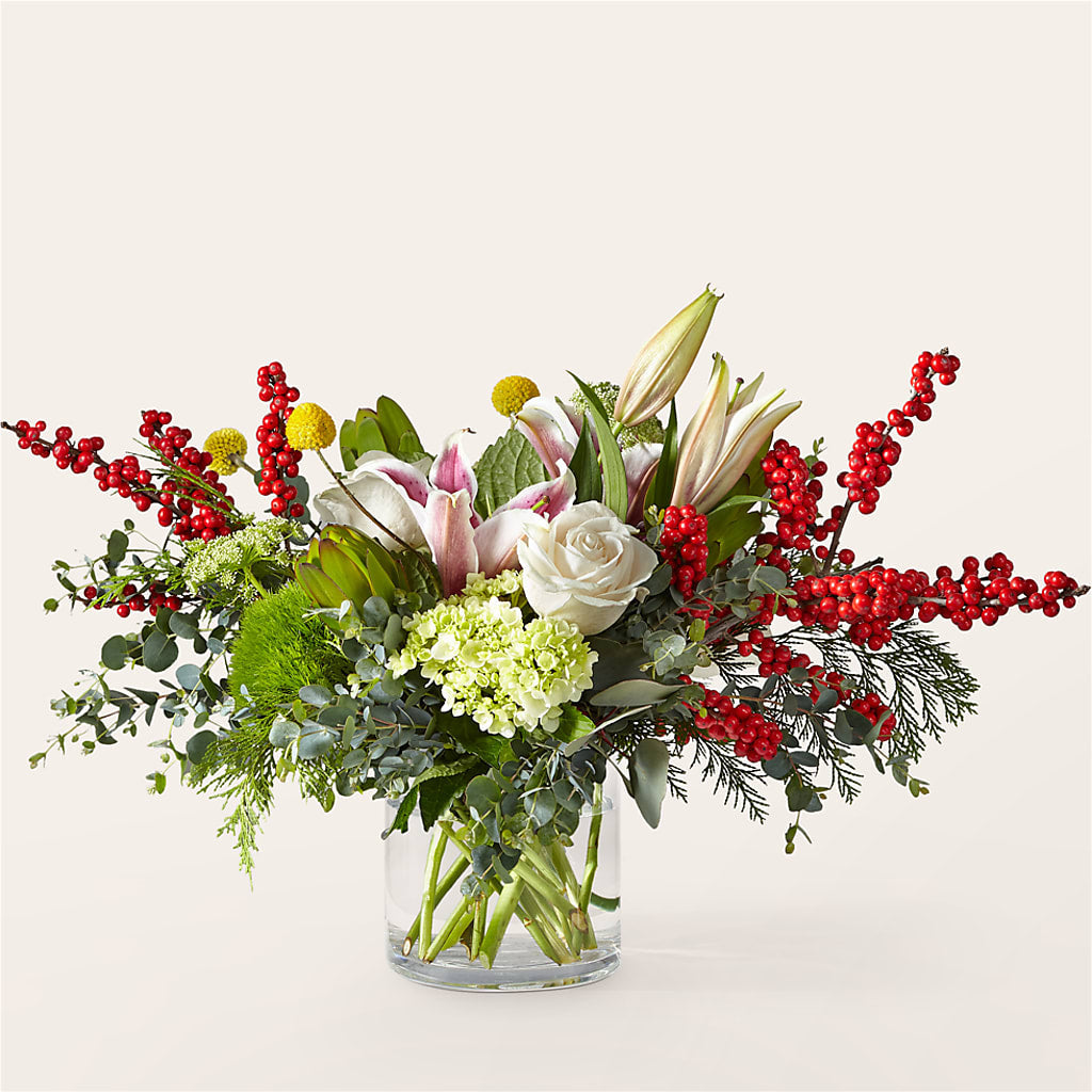 Berry & Bright Bouquet – Overnightflowerdelivery.com, Tontitown AR
