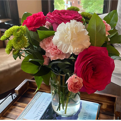Sweet & Pretty Bouquet –  Overnightflowerdelivery.com, Tontitown AR