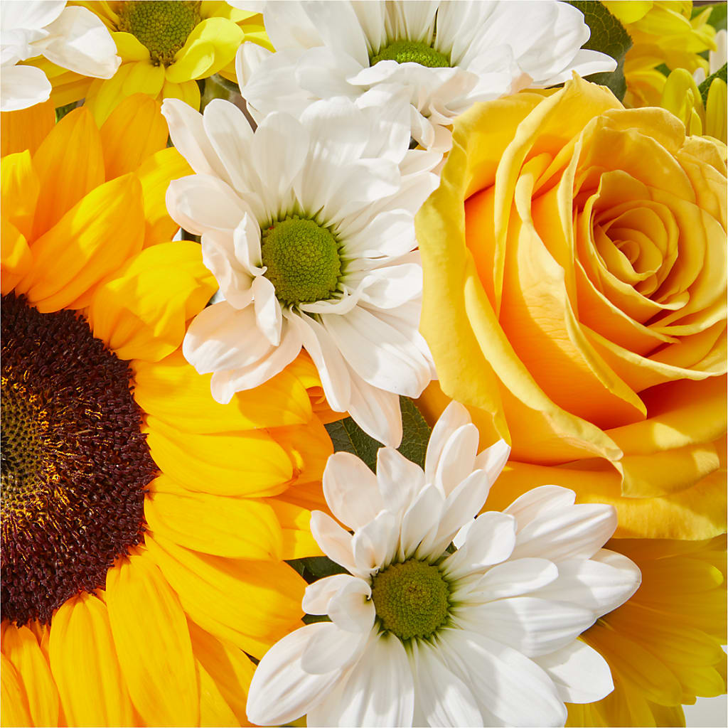 Be Happy Bouquet –  Overnightflowerdelivery.com, Tontitown AR