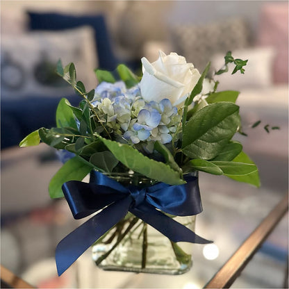 Sky Blue Delight Bouquet –  Overnightflowerdelivery.com, Tontitown AR