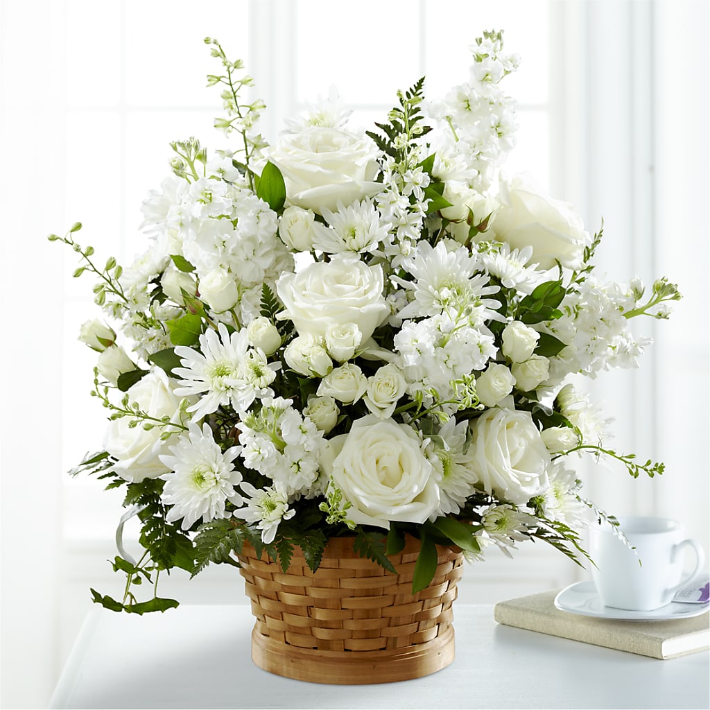 Heartfelt Condolences Arrangement –  Overnightflowerdelivery.com, Tontitown AR