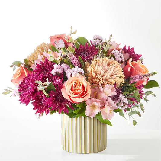 Berry Cobbler Bouquet with Ivory Vase –  Overnightflowerdelivery.com, Tontitown AR
