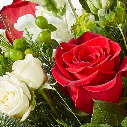 Deck the Halls Bouquet –  Overnightflowerdelivery.com, Tontitown AR