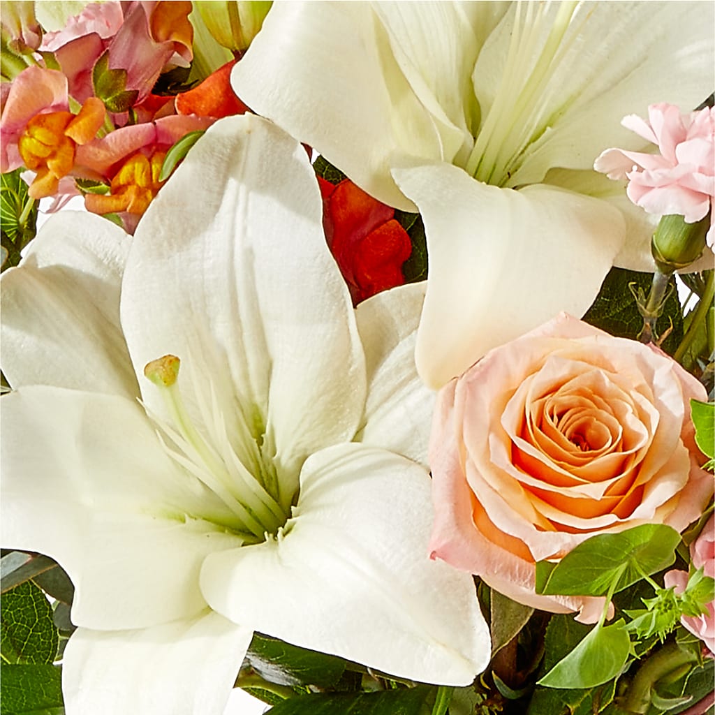Grapefruit Splash Bouquet –  Overnightflowerdelivery.com, Tontitown AR