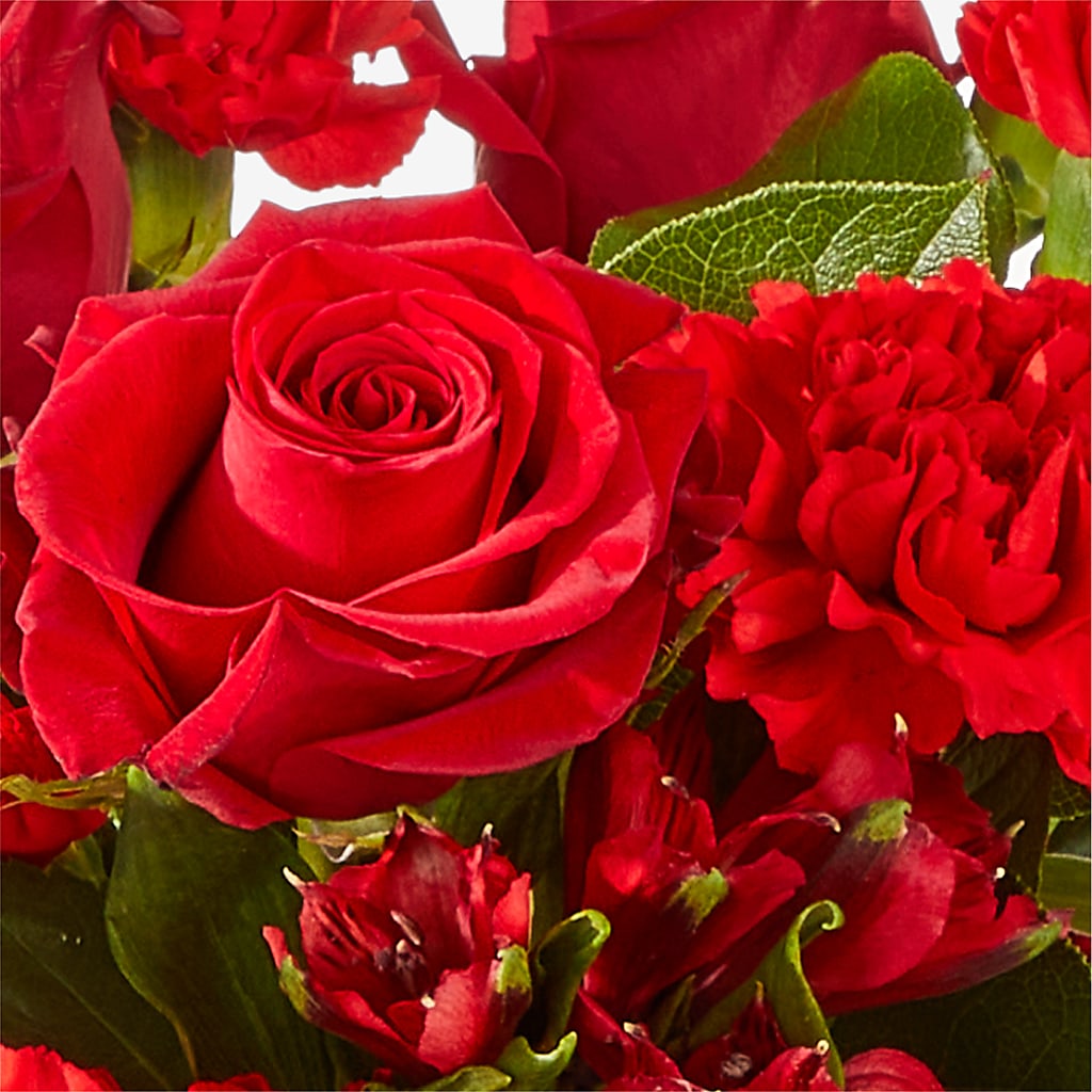 The Heartstrings Bouquet –  Overnightflowerdelivery.com, Tontitown AR