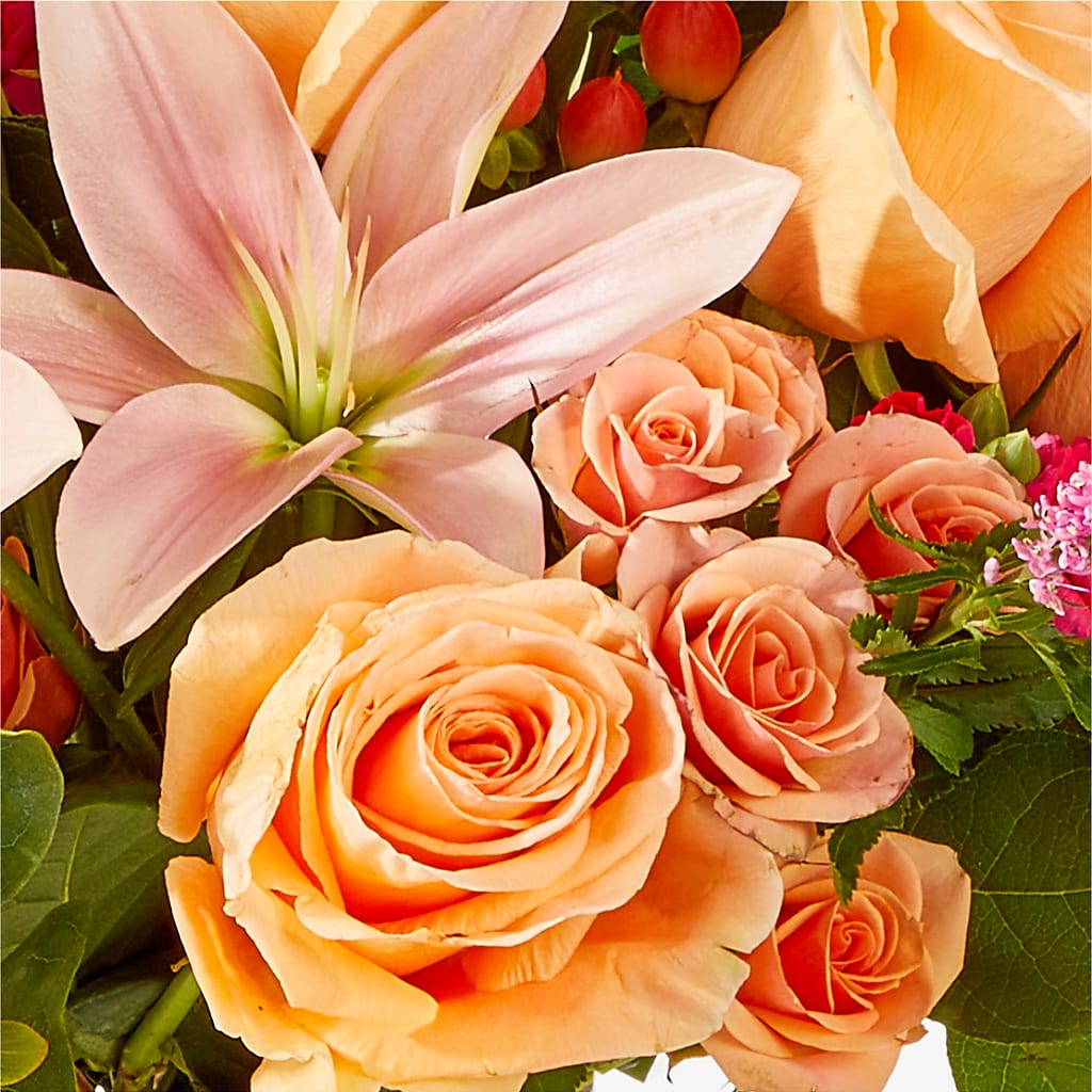 Bisous Bouquet –  Overnightflowerdelivery.com, Tontitown AR